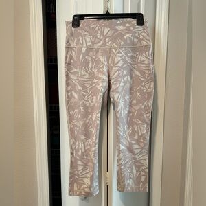Lululemon Align crop leggings size 10